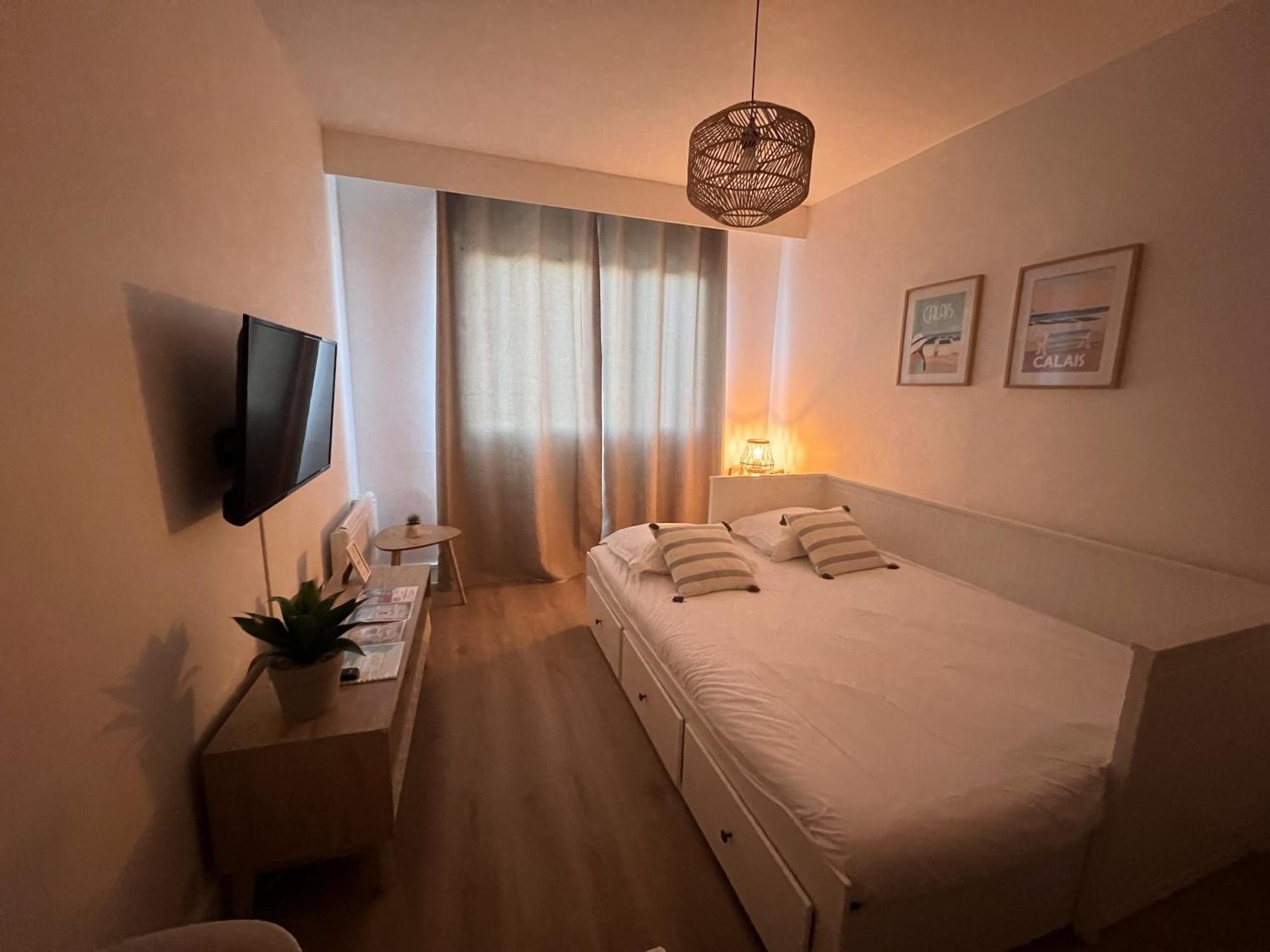 L'Escapade, Studio Avec Vue Mer Calais Zewnętrze zdjęcie